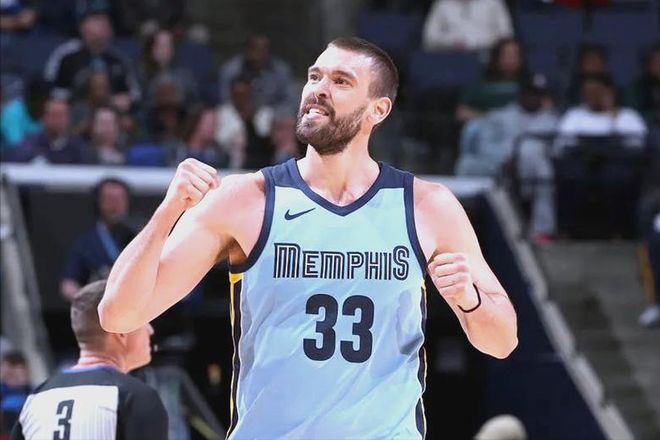 手紧逼时保 手紧逼时保